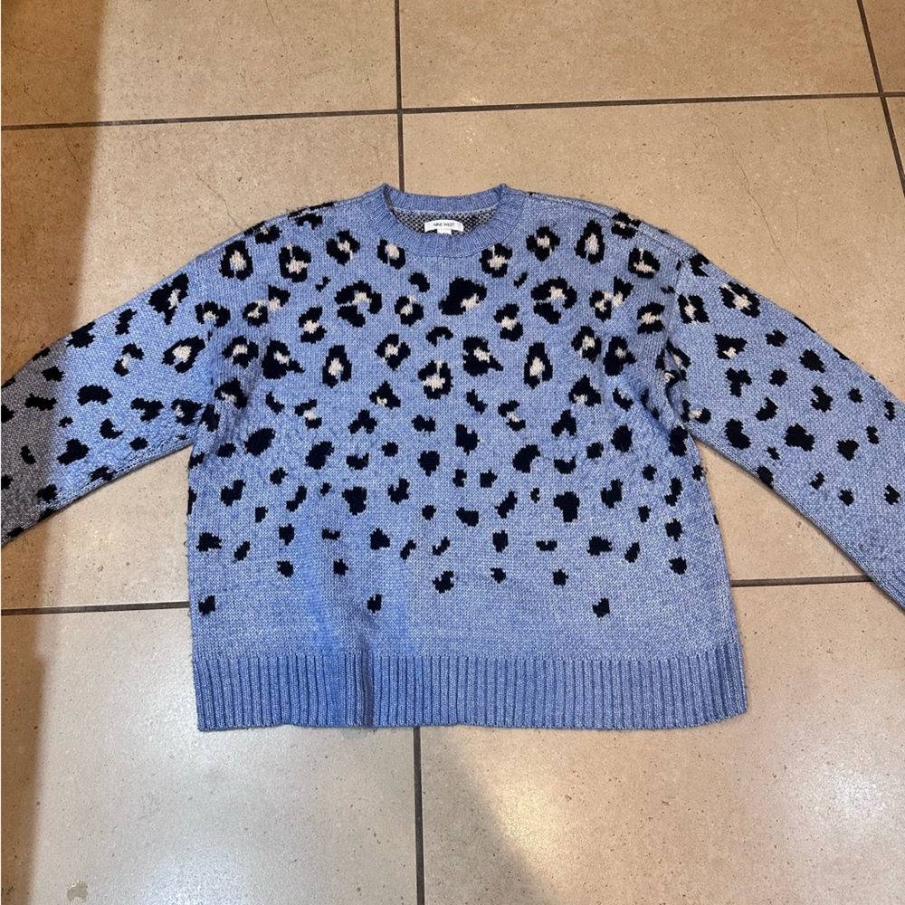 Nine West Blue Leopard print sweater